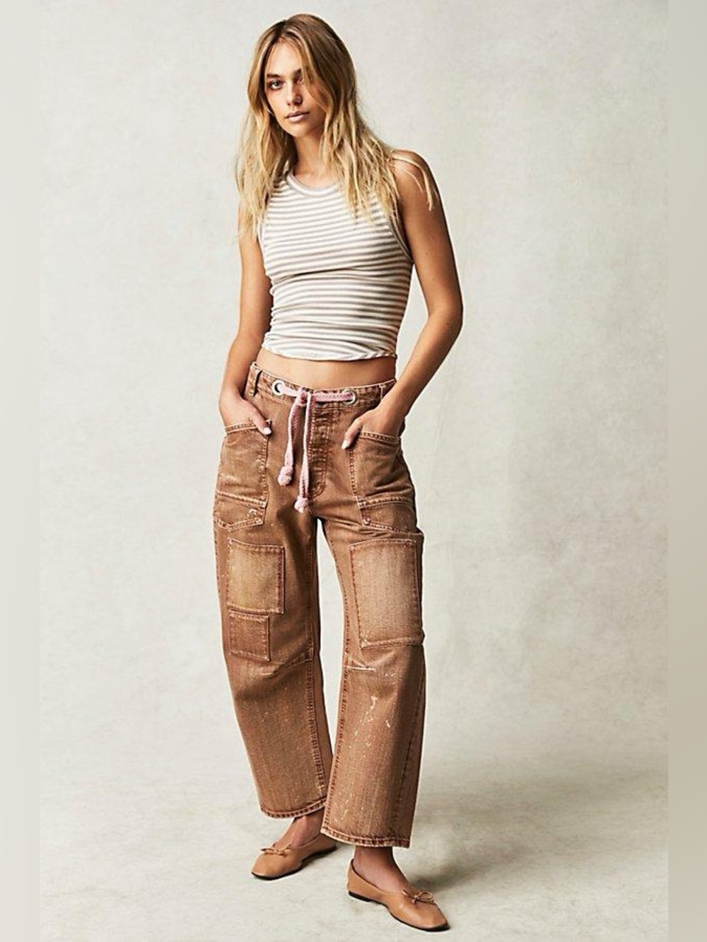 Free People We The Free Moxie Pull-On Barrel Jeans In Melted Chocolate Size 25